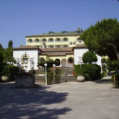 Park Ravenna 마리나디라벤나