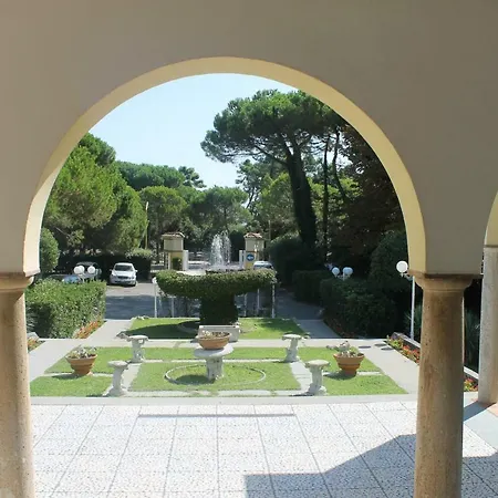 فندق Park Ravenna مارينا دي رافينا